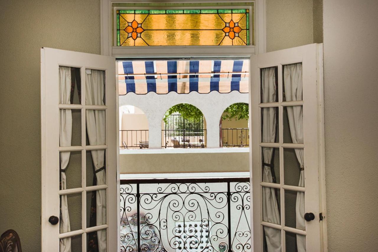 The Hotel Paisano Marfa Zewnętrze zdjęcie